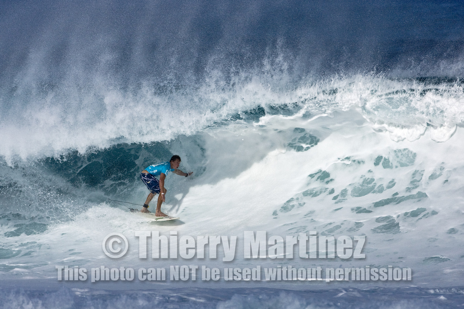 2011 VOLCOM PIPE PRO  ( Surf contest) at Banzai Pipeline Beach, North Shore - Oahu - Hawaii.