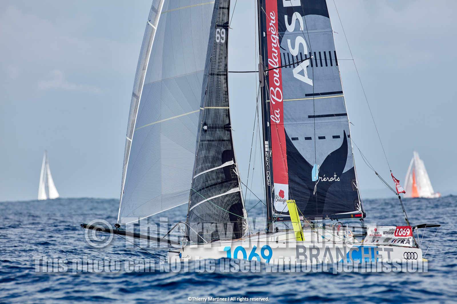 23_22875   © Thierry Martinez. LES SABLES D'OLONNE, 85 - FRANCE 25 septembre 2023.Départ MINI TRANSAT 2023. Départ du Dimanche 24 septembre retardé au Lundi 25 Sept .Les Sables d’Olonne (FRA)    Santa Cruz de la Palma ( Canaries)    St François ( Guadeloupe): 4050 NM.