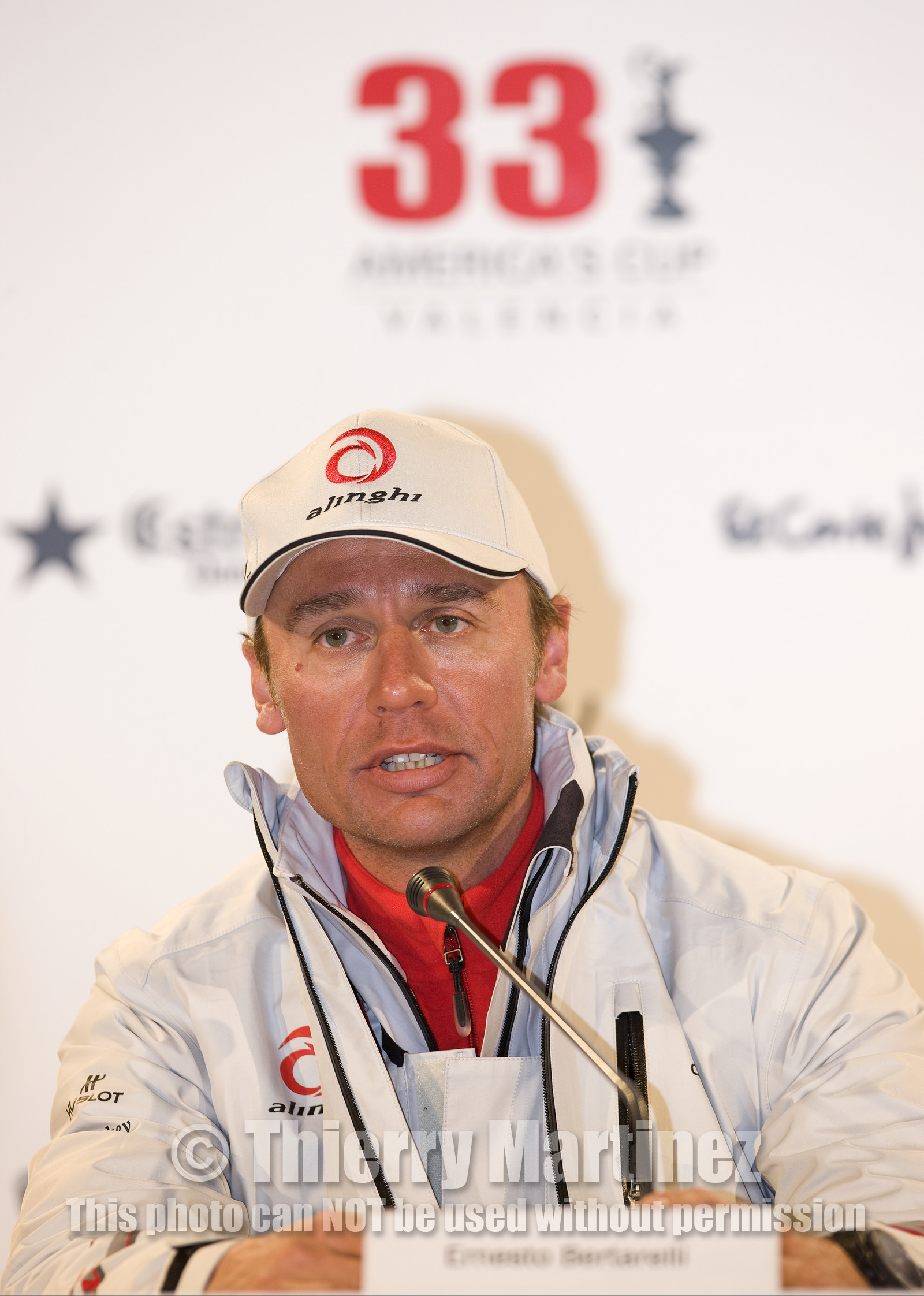 33rd  AMERICA'S CUP Valencia Spain, February 2010 - Defender:  ALINGHI (ALINGHI 5) vs Challenger : BMW Oracle Racing (USA 17)