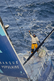 THM-17_000081_VendeeGlobeFinish