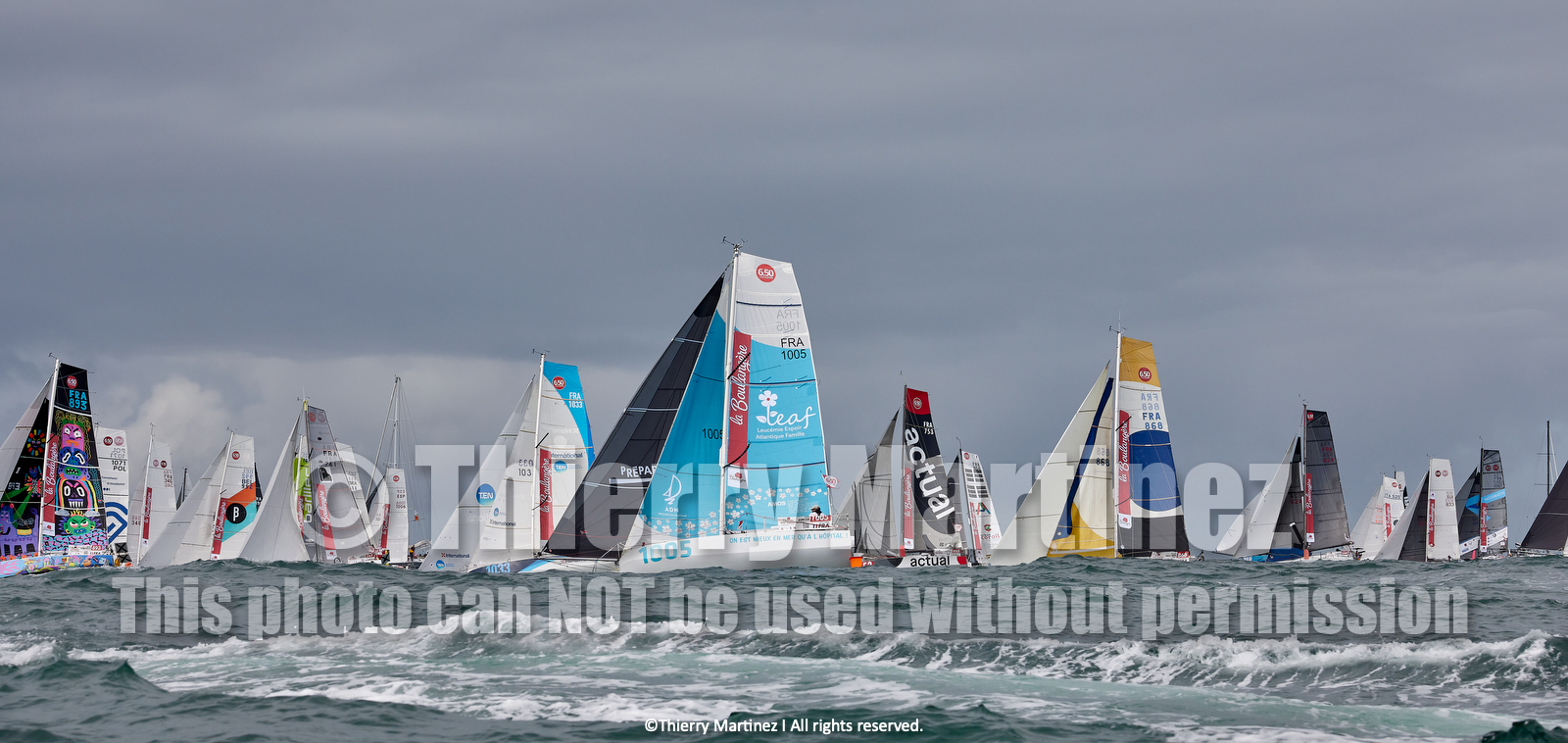 23_21878   © Thierry Martinez. LES SABLES D'OLONNE, 85 - FRANCE 25 septembre 2023.Départ MINI TRANSAT 2023. Départ du Dimanche 24 septembre retardé au Lundi 25 Sept .Les Sables d’Olonne (FRA)    Santa Cruz de la Palma ( Canaries)    St François ( Guadeloupe): 4050 NM.
