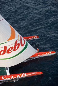 Thomas Coville- Maxi Trimaran SODEB'O - NOV 2007