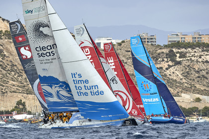 THM-17_094791-VOR ALICANTE-LEG1 START