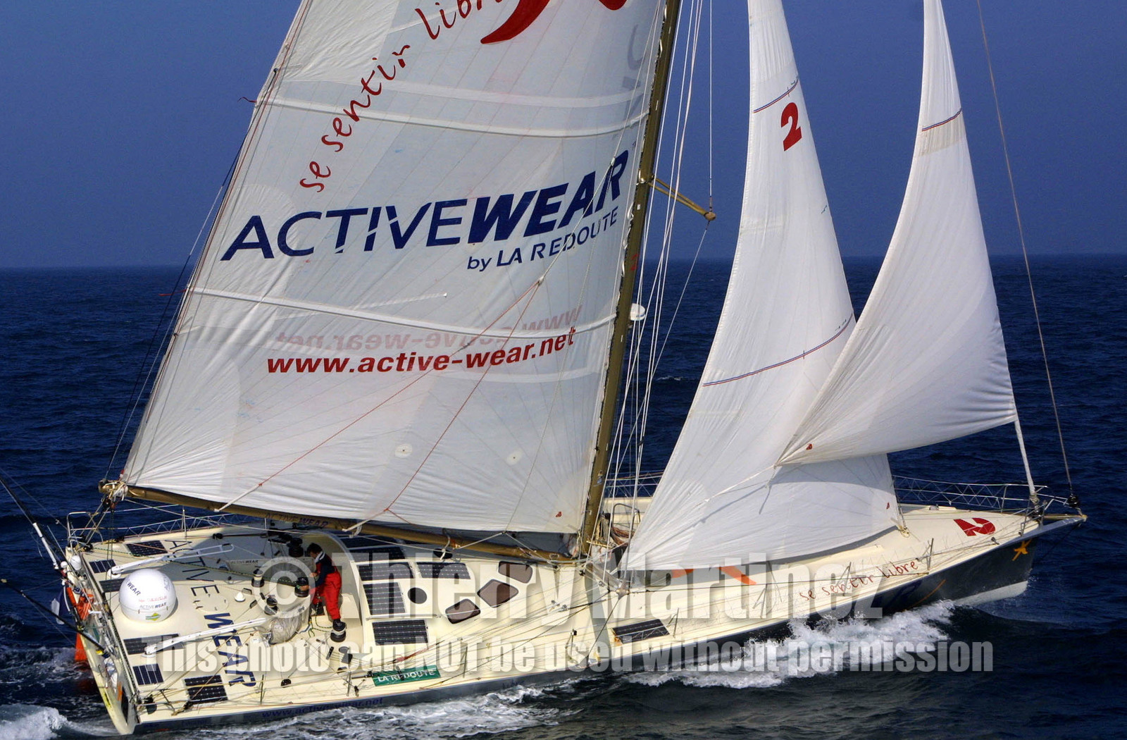 ©ThMartinez- Vendee Globe 2000 Finish. 19th February 2001. 15h20(Local time) 50miles offshore Les Sables..Marc Thiercelin (FRA) ACTIVEWEAR 50 miles of the finish line. Marc should finish 4th tomorrow morning