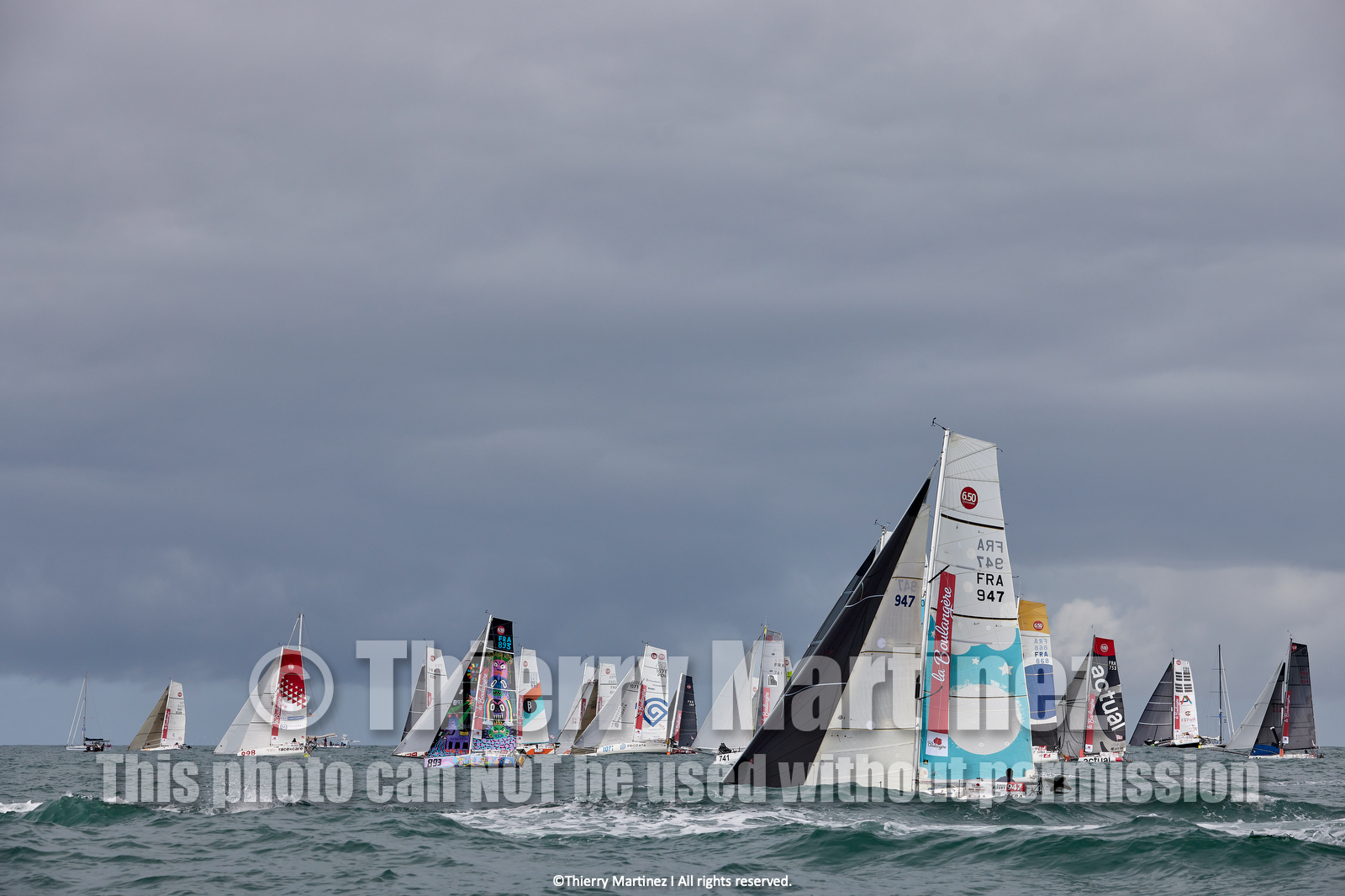 23_21855   © Thierry Martinez. LES SABLES D'OLONNE, 85 - FRANCE 25 septembre 2023.Départ MINI TRANSAT 2023. Départ du Dimanche 24 septembre retardé au Lundi 25 Sept .Les Sables d’Olonne (FRA)    Santa Cruz de la Palma ( Canaries)    St François ( Guadeloupe): 4050 NM.