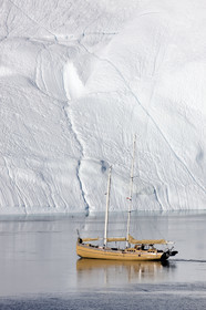Schooner LA LOUISE sailing on west coast of Greenland.