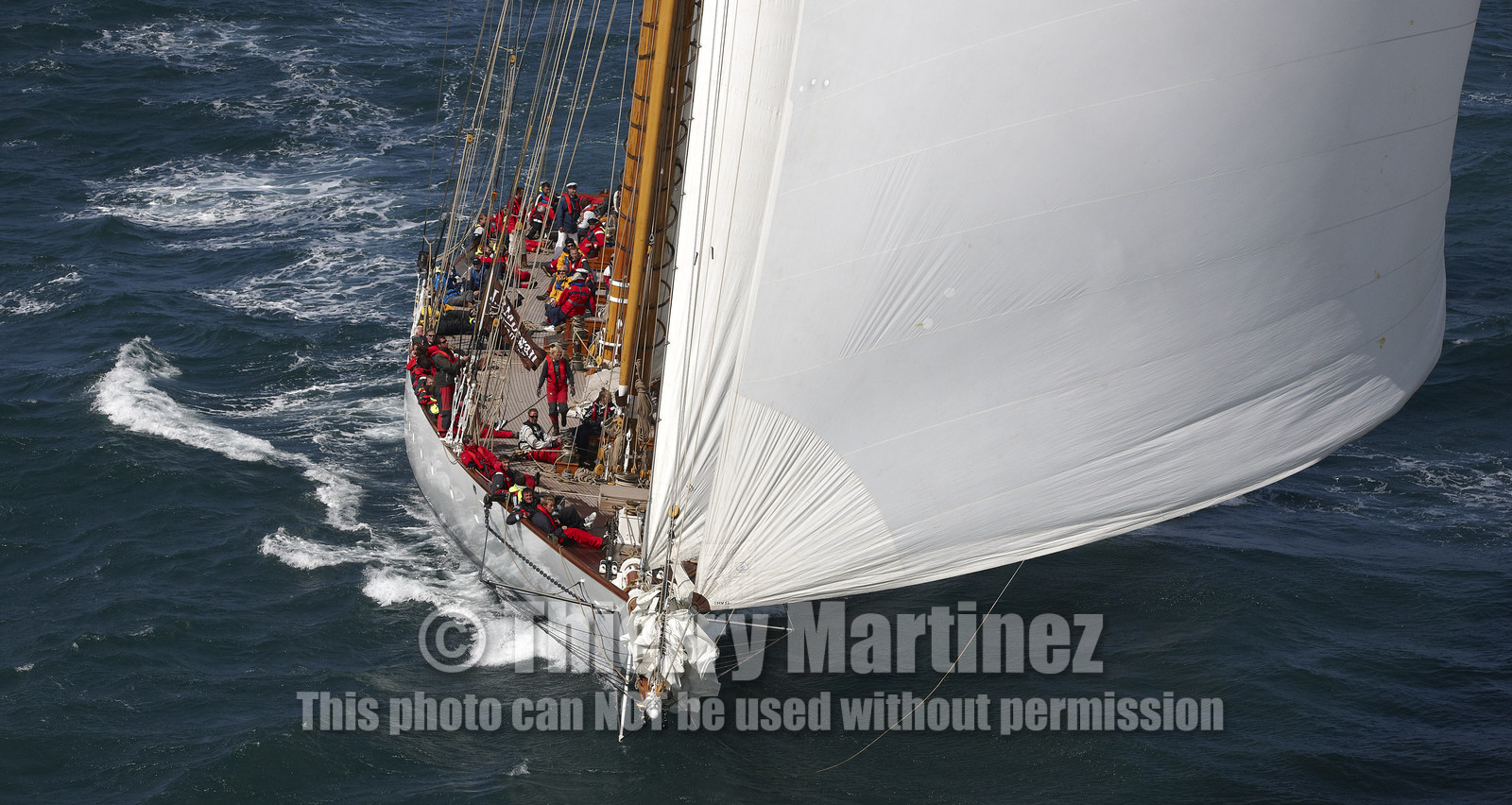 JP Morgan Asset Management Round The Island Race.