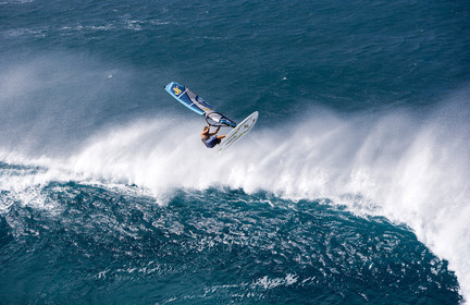 Ho'okipa beach HAWAII - USA . Jan 2007.