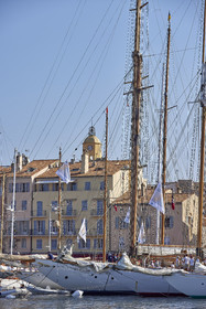 THM-21_23933_VOILES ST TROPEZ