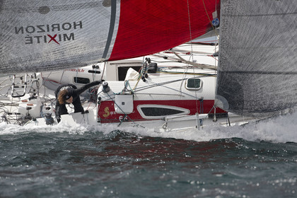 THM-15_37524-GENERALI - HORIZON MIXITE,  Isabelle JOSCHKE