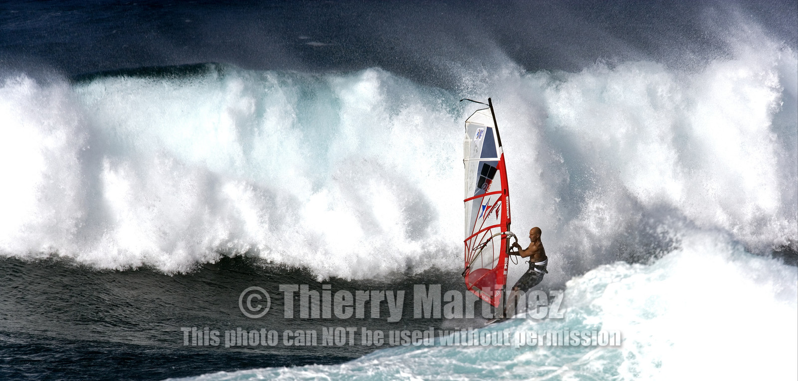 Ho'okipa beach HAWAII - USA . Jan 2007.