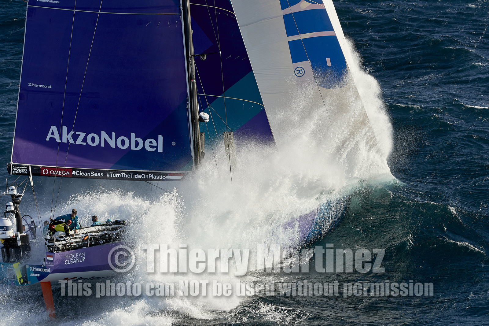 THM-17_104937_VOR-LISBON-LEG2start