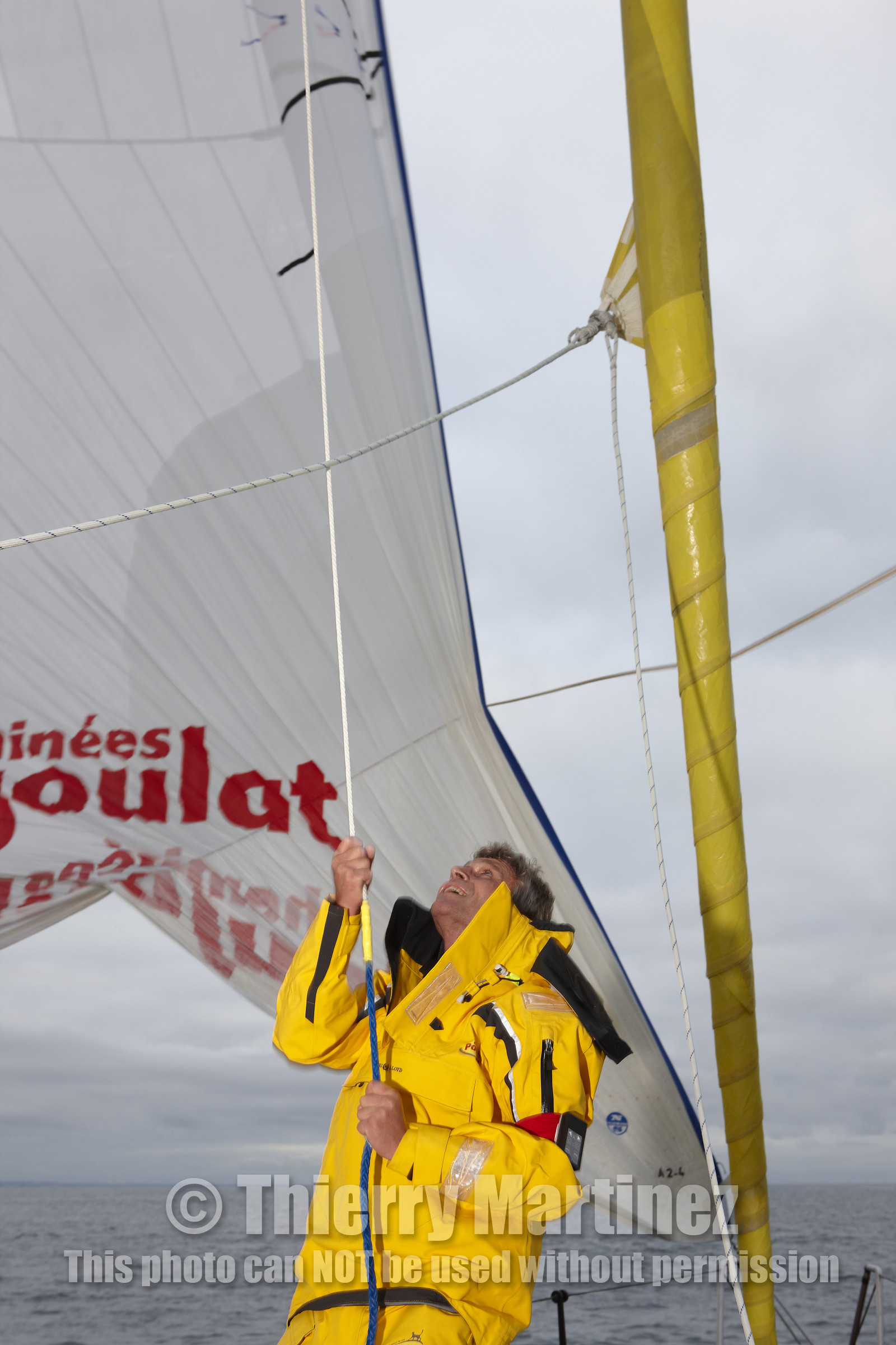 12_19569 CHEMINEES POUJOULAT ( IMOCA 60') , Skipper Bernard Stamm (SUI)