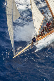 THM-21_22997_VOILES ST TROPEZ DAY 2 HELI