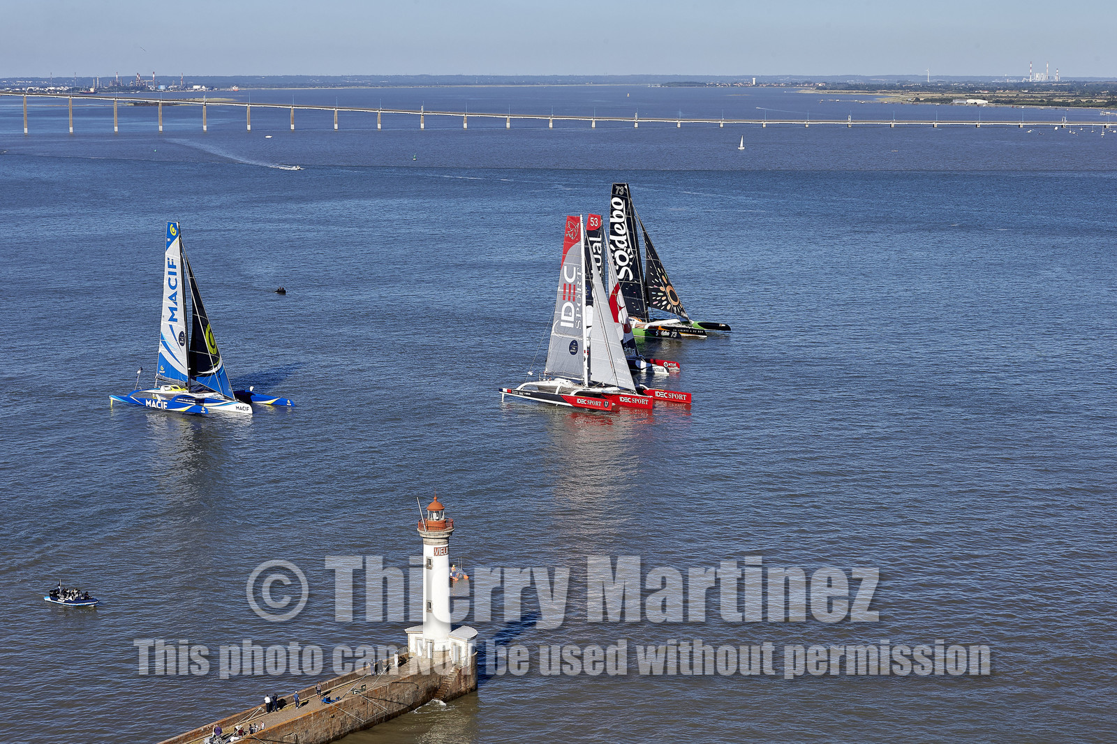 THM_17_044687_THE_BRIDGE-Start