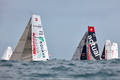 23_22569   © Thierry Martinez. LES SABLES D'OLONNE, 85 - FRANCE 25 septembre 2023.Départ MINI TRANSAT 2023. Départ du Dimanche 24 septembre retardé au Lundi 25 Sept .Les Sables d’Olonne (FRA)    Santa Cruz de la Palma ( Canaries)    St François ( Guadeloupe): 4050 NM.