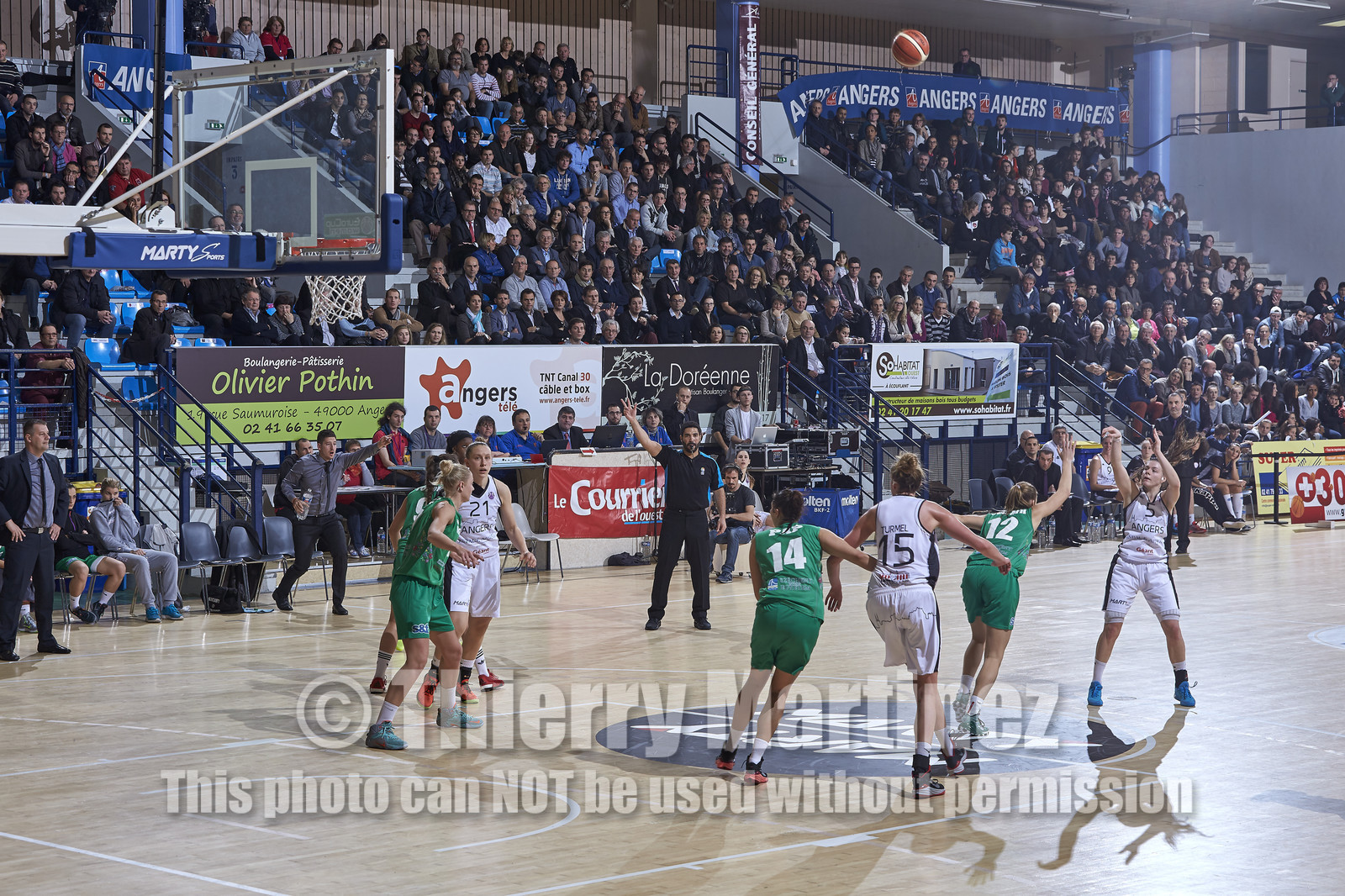 THM-15_92405_EuroCup Women.