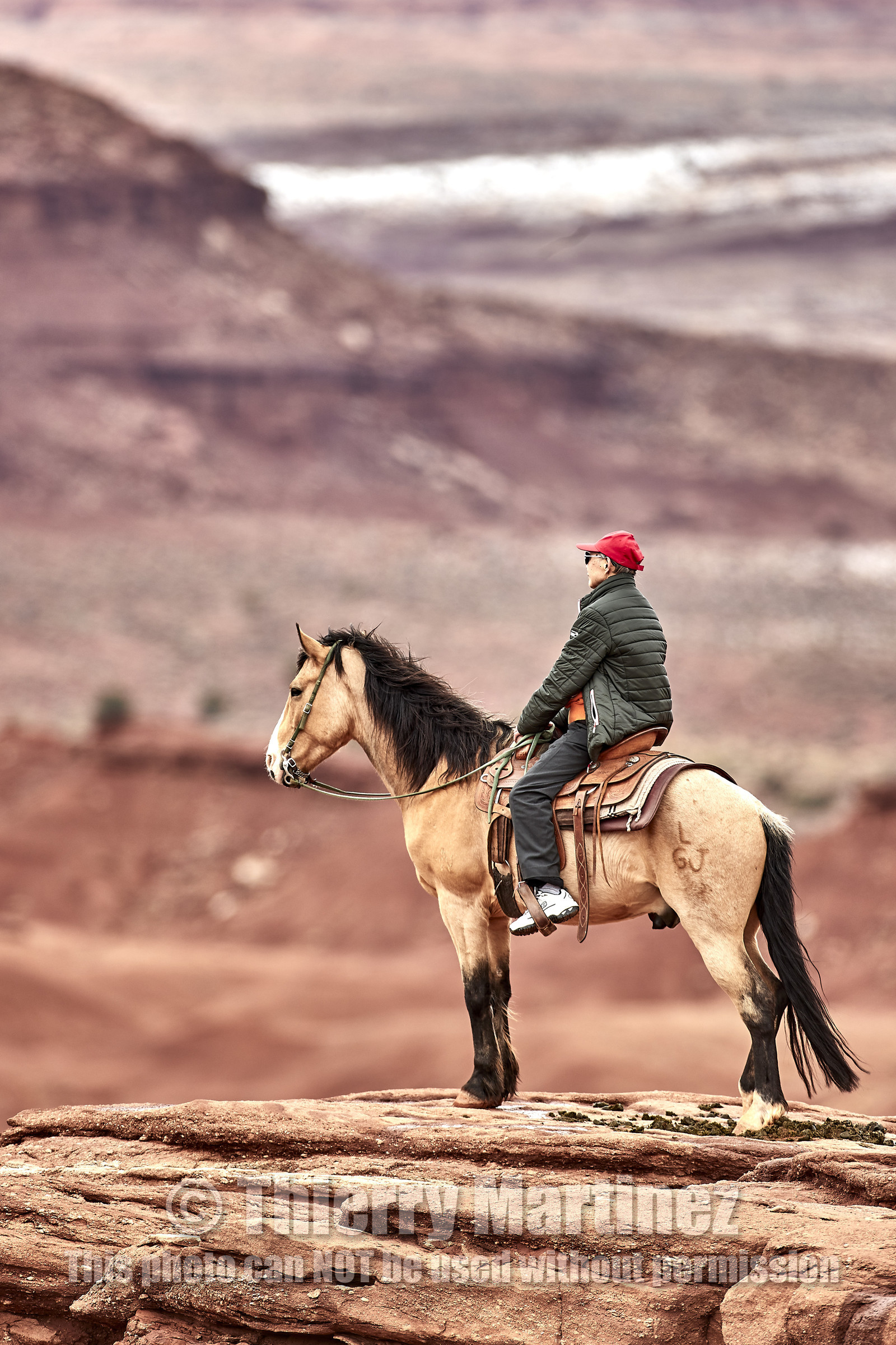 THM-18_055546-MONUMENT VALLEY